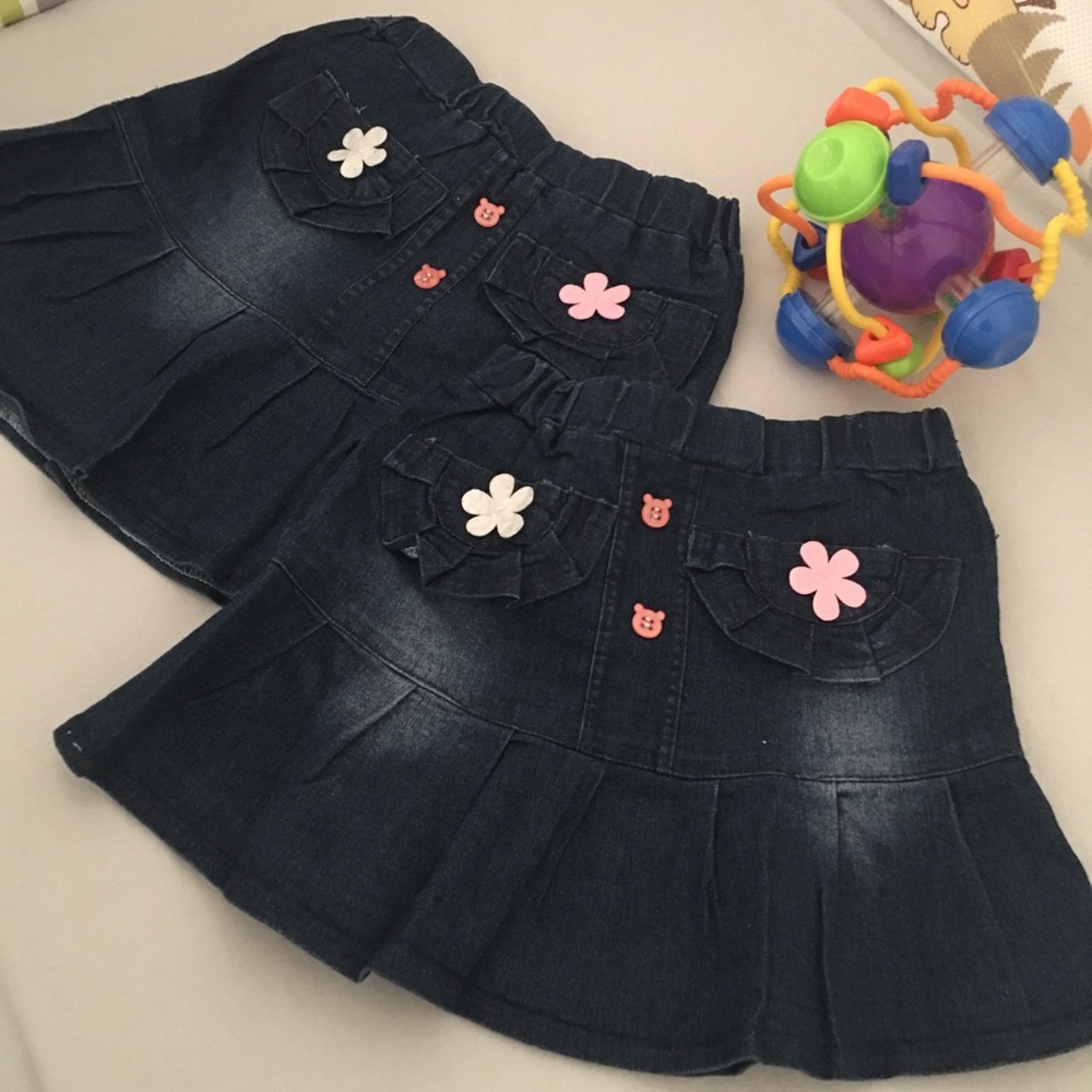 Denim skirt